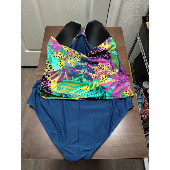 Into the Bleu Women's Size XXL Tropical Multicolor 2 Piece Tankini Swimsuit Set - Picture 2 of 5